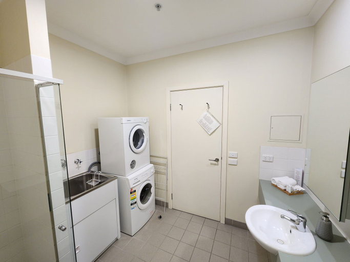 Bathroom 5, Mary MacKillop Spirituality Centre, Melbourne, Melbourne