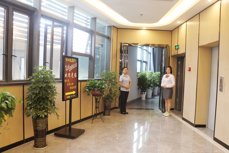 Others 5, Xifeng Hotel (Zunyi Huizhi Branch), Zunyi