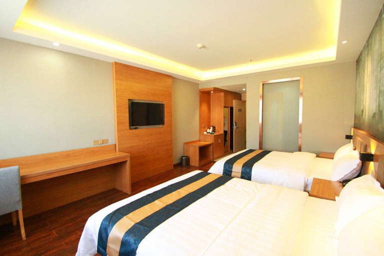 Bedroom 2, HuaYi Hotel, Shuozhou