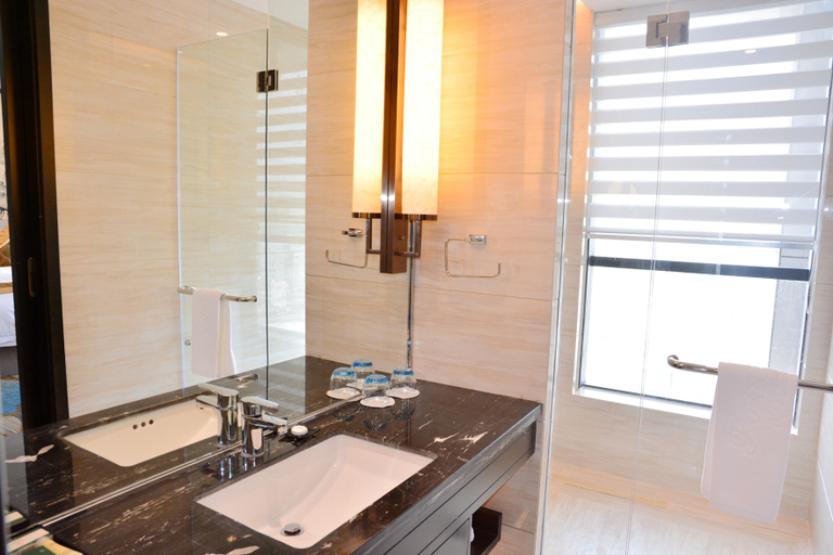 Bathroom 3, foreman haitang, Tai'an
