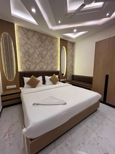 Bedroom 3, Uptown Inn, Bangalore