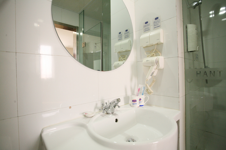 Bathroom 3, Hanting Hotel Taiyuan Railway Station, Taiyuan