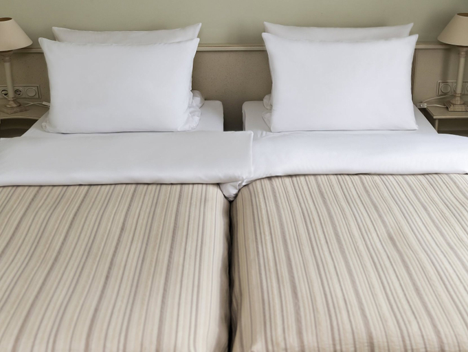 Bedroom 2, ホテル ブルクホフ(Hotel Burghof), Hof