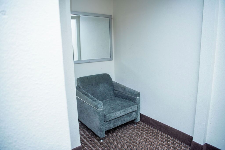 Others 5, Travelers Rest Motel, Santa Clara