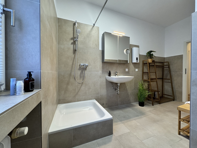 Bathroom, Dein Citynest - FeWo Meier, Bielefeld