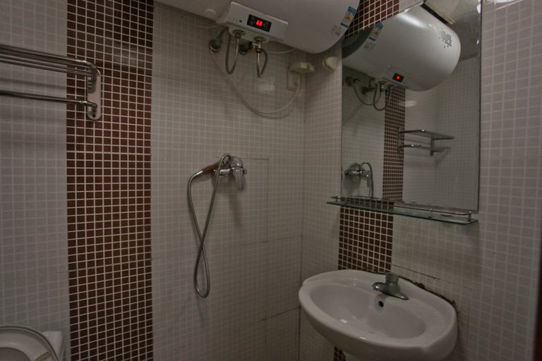 Bathroom, Shengjia Hotel, Dalian