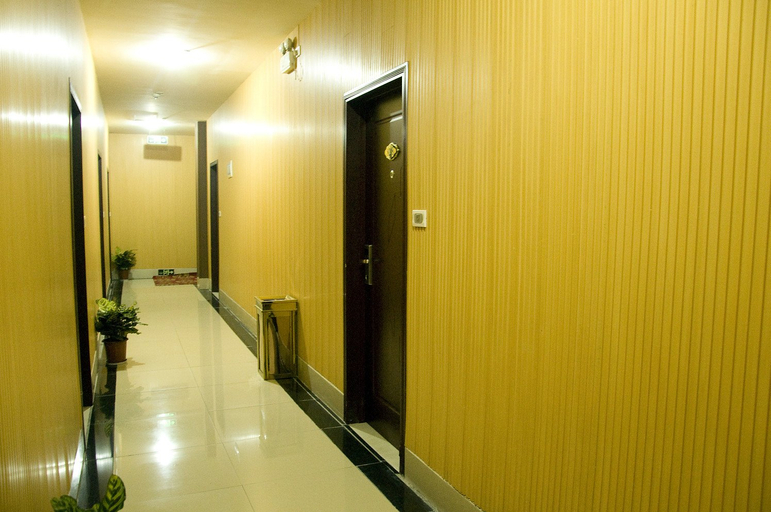 Others 5, Zhizun Business Hotel, Huangshi