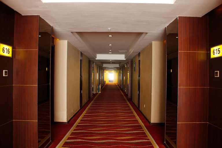 Others 3, Jia Hu Hotel, Zhaoqing