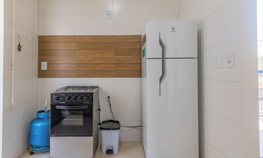 Private kitchen 4, 2-bedr Apt With Pool, 850m From the Beach Pdm005, Porto Seguro