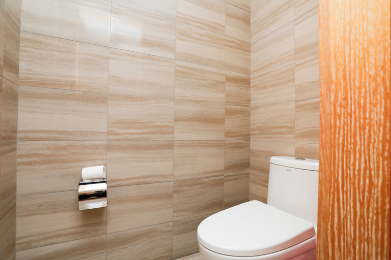 Bathroom 3, Canal Jingdian Apartment, Yangzhou