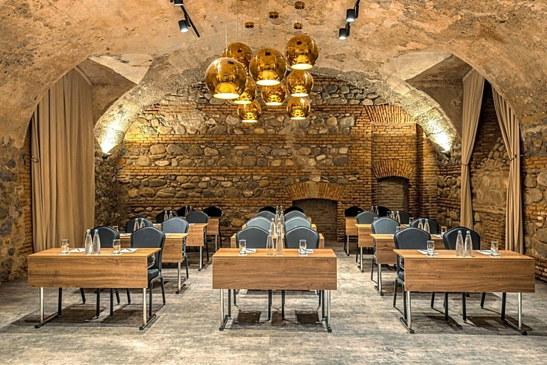 Food & Drinks 5, ツィナンダリ エステート, Telavi