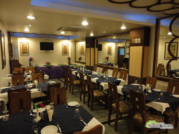 Food & Drinks 4, Hotel Shree Vatika, Bhopal