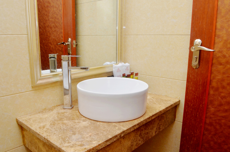 Bathroom, Lai Yin Hotel, Heyuan