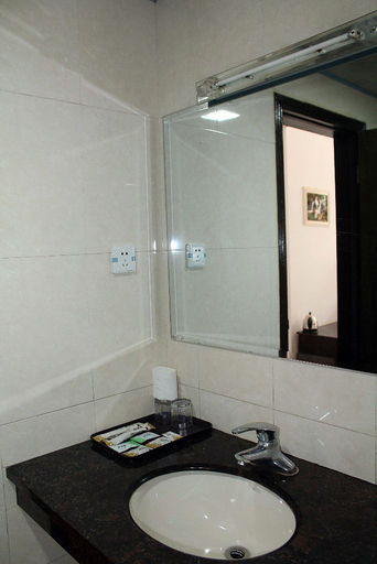 Bathroom 2, Lushan Cloud & Sky Villa, Jiujiang