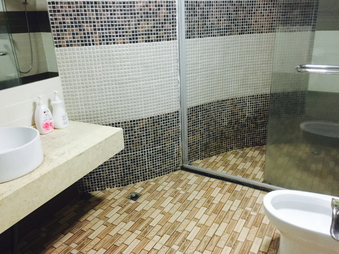Bathroom 2, Bandao Yihao Hostel, Xiamen