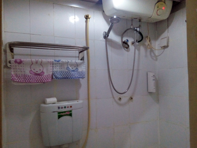 Bathroom 3, Heart to Heart Hotel Dalian, Dalian