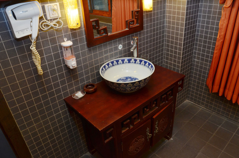 Bathroom, Impression Taiheyuan Hotel, Chengdu