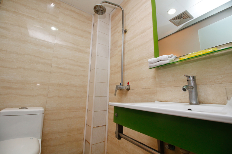 Bathroom 2, 飛機城ホテル（閻良鉄道駅千禧広場）(飞机城大酒店（阎良火车站千禧广场店）), Xi'an