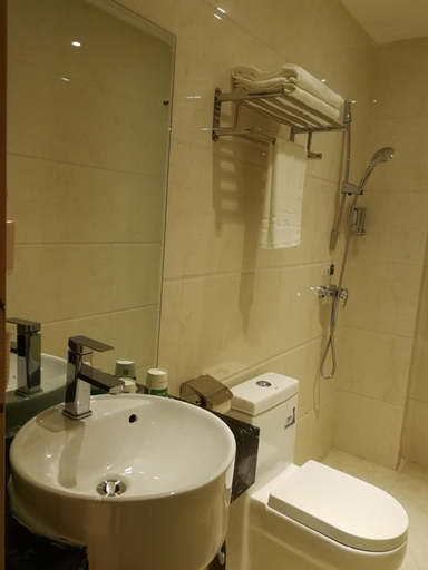 Bathroom 4, yixijiudian, Baise