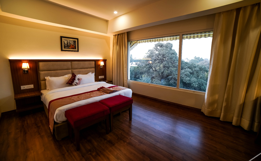 Bedroom 2, HOTEL LE AMRITAM, Dehradun