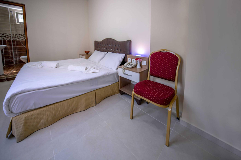 Bedroom 4, Ahsen Hotel Antalya, Antalya