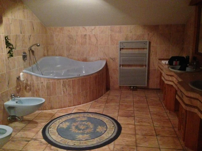 Bathroom 5, Hotels Am Kranichsee, Goslar