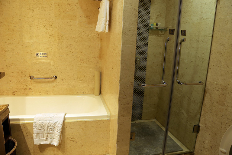 Bathroom 4, Hailian International Hotel, Ji'an