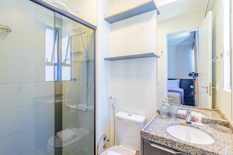 Bathroom 3, Allure Boa Viagem por Carpediem, Recife