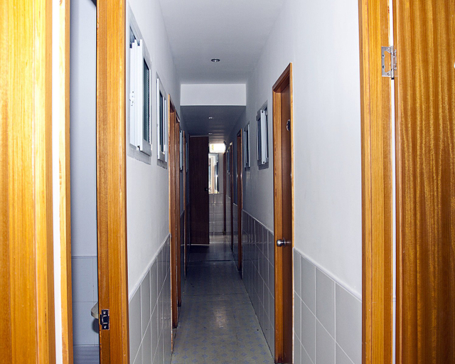 Others, Fengle Hostel, Shanghai
