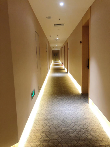 Others 5, Ding Wang Hotel, Foshan