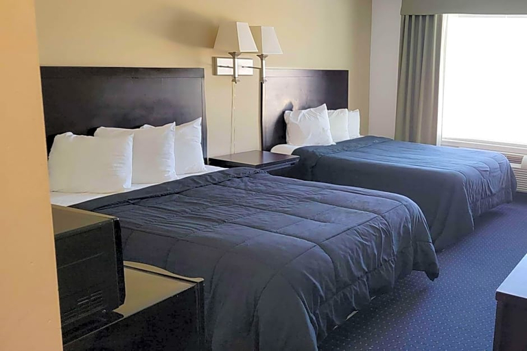 Bedroom, FairBridge Inn & Suites Canadian, Hemphill