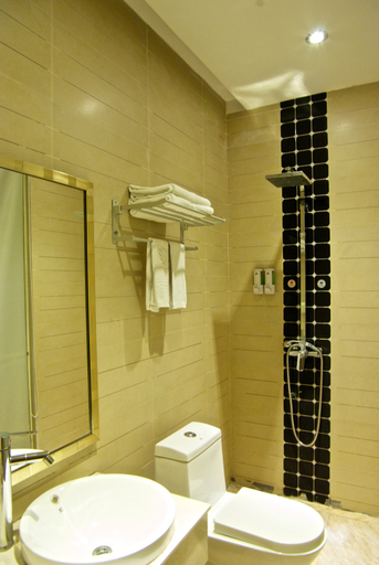 Bathroom, Ruyi Hotel (Guangzhou Shaheding Clothing City), Guangzhou