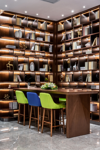 Food & Drinks 4, Hampton by Hilton Hefei Economic Development Zone, Hefei