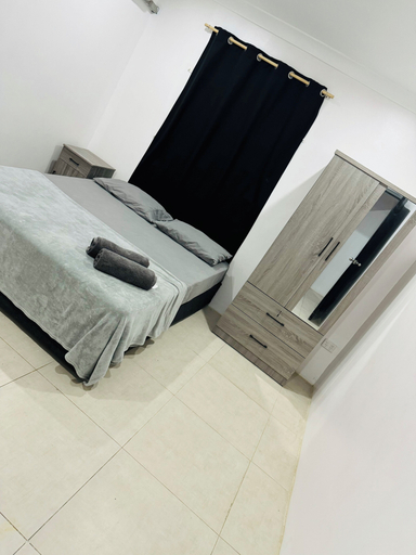 Bedroom, Ox Apartment