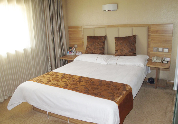 Bedroom 4, Brunei Darussalam Boutique Hotel, Jining