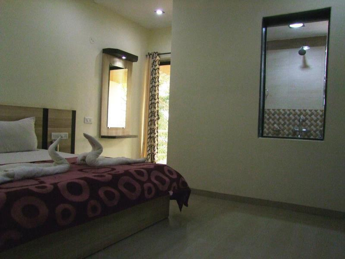 Bedroom 3, Jk, Satara