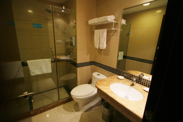 Bathroom 4, Hongluyuan Hotel, Shanghai