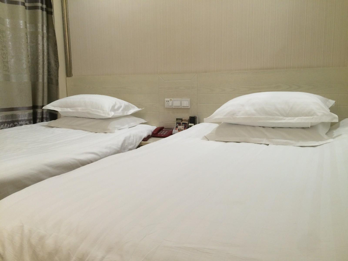 Bedroom 2, Ankang Holiday Hotel, Huaibei