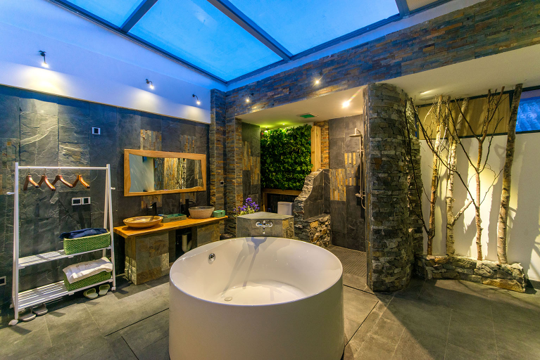 Bathroom 2, Lugu Lake Eco Life Inn, Lijiang