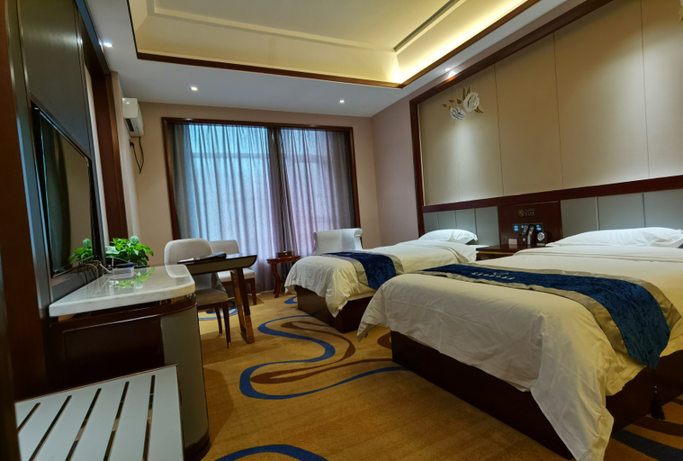 Bedroom, Rdzong Lhundup Hotel, Gannan Tibetan