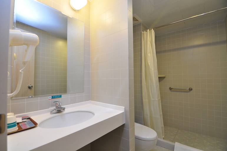 Bathroom 2, ジンジャンイン（）, Kunming
