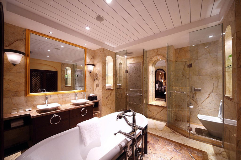 Bathroom, Zipeng Mountain Guangyuan International Conference Center, Hefei