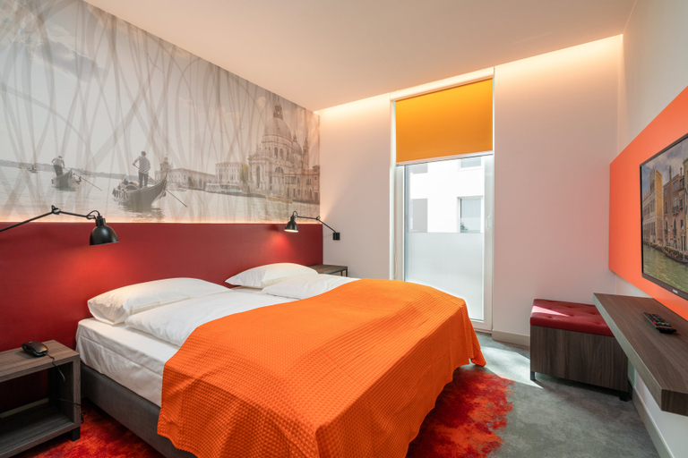 Bedroom 2, CAMPANILE DUISBURG CITY, Duisburg