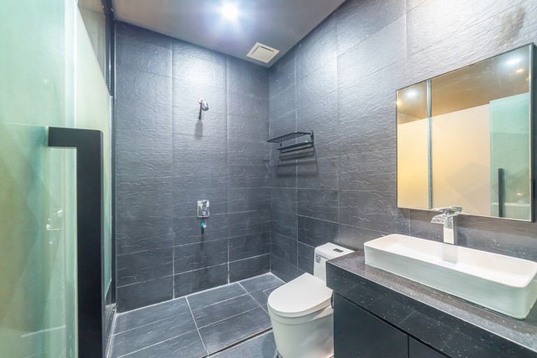 Bathroom 3, Doctor Mountain Yu Hotel, Guangzhou