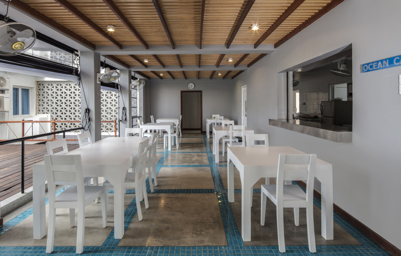 Food & Drinks 5, CASAMIA Oceanfront Condo Nilaveli, Kuchchaveli