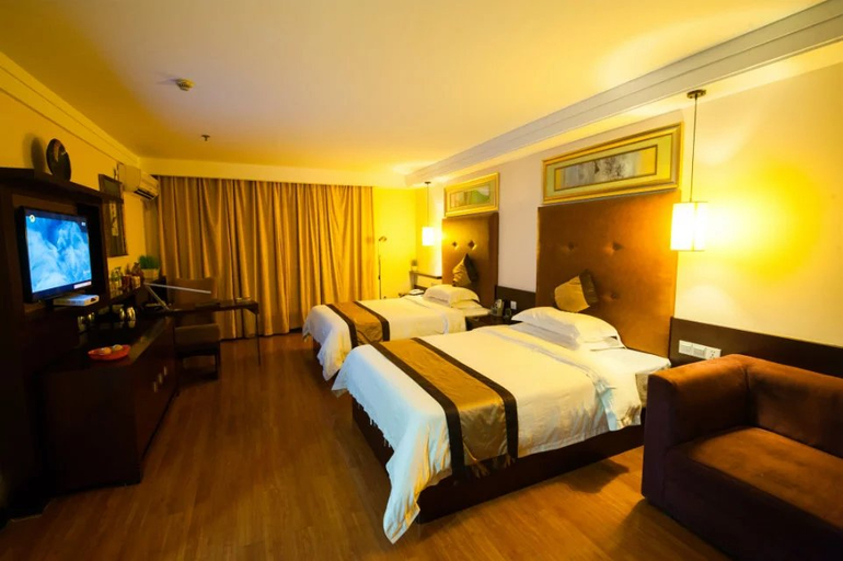 Bedroom 4, Jianjiang Business Hotel, Maoming