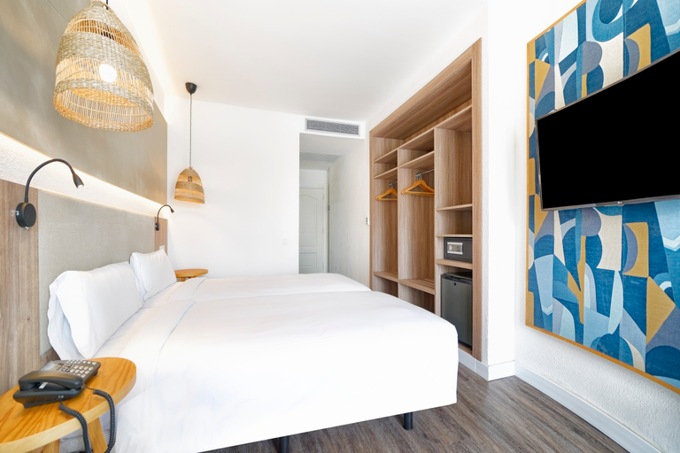 Bedroom 3, LABRANDA Hotel Golden Beach - Adults Only, Las Palmas