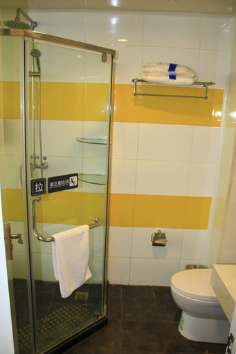 Bathroom 3, 7 Days Premium Heze Huanghe Road, Heze