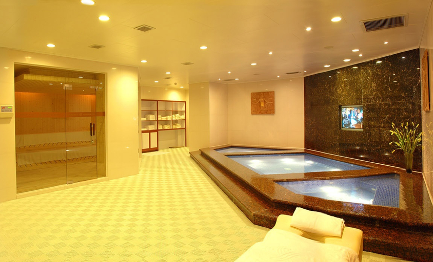 Sport & Beauty, Atour X Hotel Ningbo Railway Station North Square, Ningbo