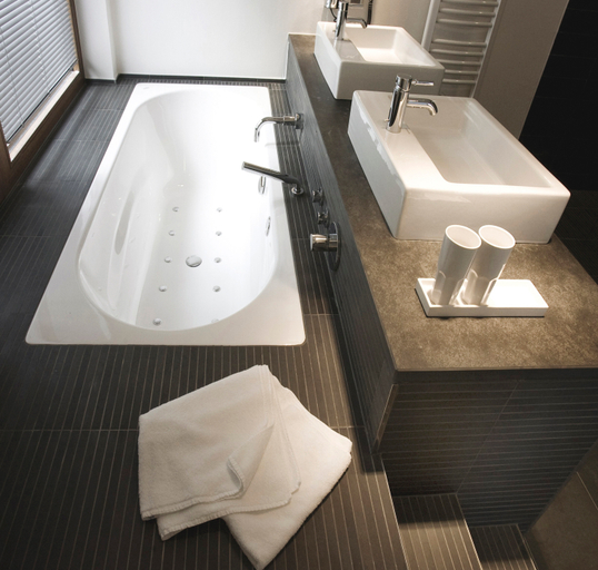 Bathroom 2, Becker´S Hotel & Restaurant, Trier